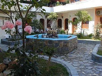 Hotel Paradise 2*